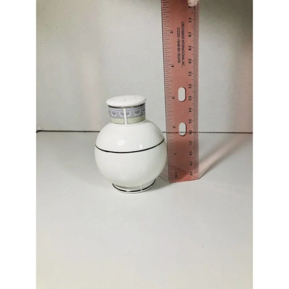 Noritake Vintage salt and pepper shakers